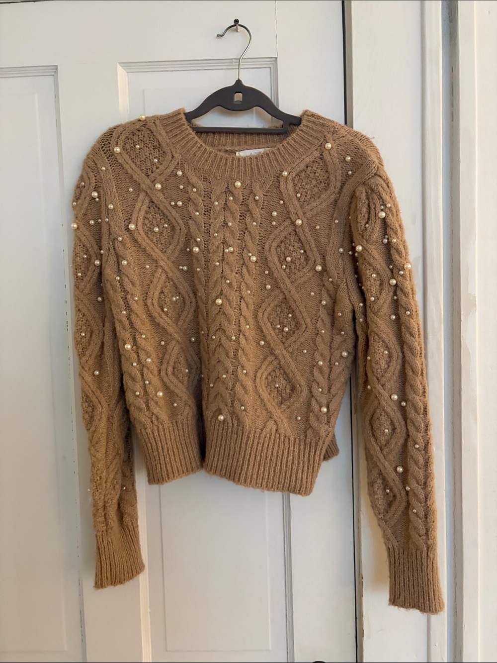 Women’s Camel Pearl-Embellished Cable Knit Sweater